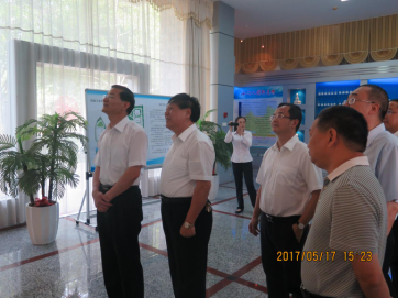 龍巖市市長林興祿，龍巖市委副書記、新羅區(qū)委書記何明華 蒞臨我司視察指導(dǎo)工作